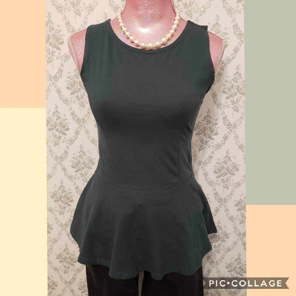 Hunter green peplum tank